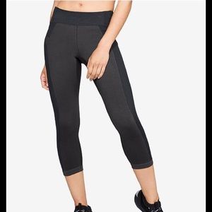 UNDER ARMOUR | Seamless Compression Leggings